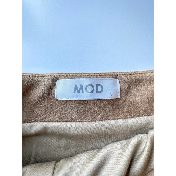 MOD Faux Suede Skirt42‎ - Picture 3 of 5